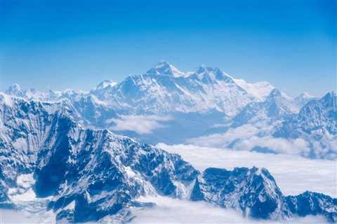 How long does it take to climb Mount Everest? - GetLostForever.com