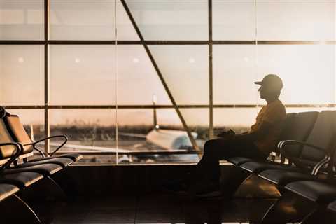 8 Different Ways to Kill Time at the Airport