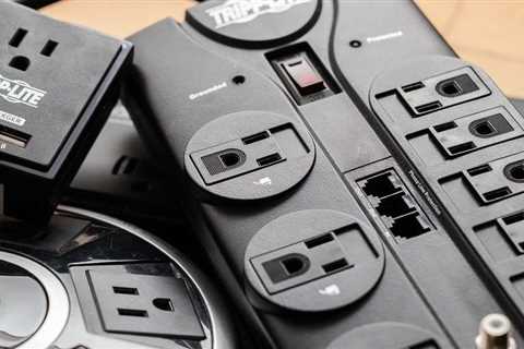 5 Best Travel Surge Protectors for International Trips