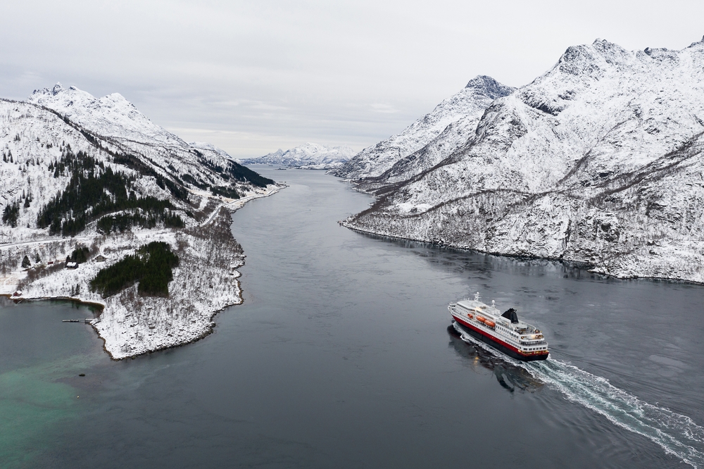 Hurtigruten to Launch Zero Emissions Ship by 2030