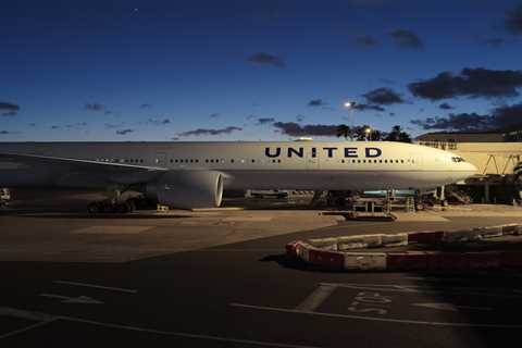 United to Suspend These 7 Routes in June
