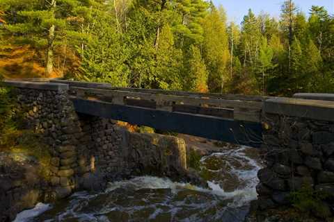 Falls In Duluth MN- Explore The Very Best 10 Should See Falls - travelnowsmart.com