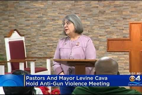 Miami-Dade Mayor And Local Pastors Meet For Anti-Gun Violence Summit