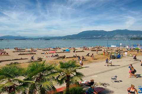 Finding the Best Beaches in Vancouver