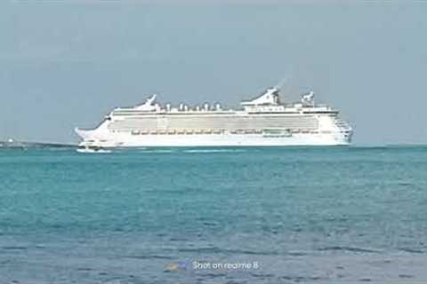 Back to back departure of 3 Cruise ships I BAHAMAS Cruises