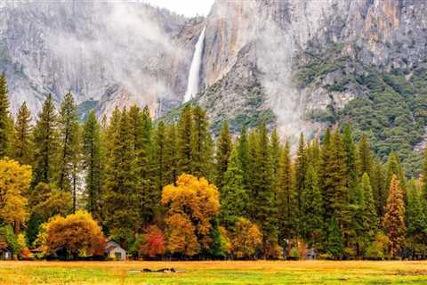 Discover The TOP 10 Best U.S. National Parks To Visit In The Fall 2023