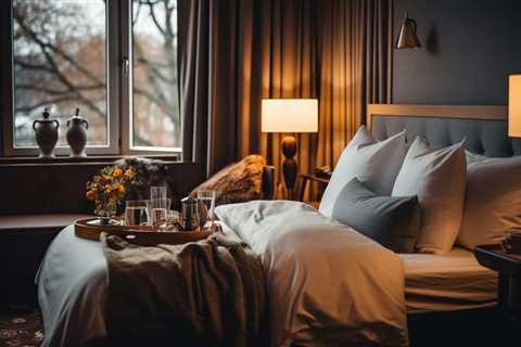 How to Make Your Hotel Room Feel Like Home: 7 Easy Tips and Tricks