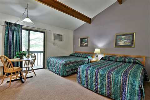 104 Cedarbrook Hotel Room in Killington, VT | Accommodates 4 Guests