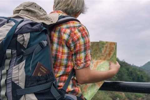 12 Crucial Items Every Solo Backpacker Can’t Afford to Forget