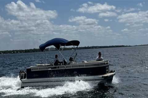 Exploring Pontoon Rentals in Panama City, FL: What You Need to Know