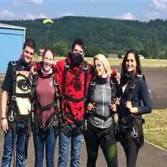 Stay Safe And Soar In Portland: Navigating Skydiving Weight Limits And Travel Precautions